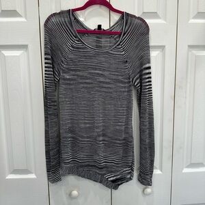 Rock & Republic Black and Gray Striped Long Sleeve Top